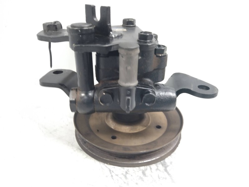 Recambio de bomba direccion para nissan pick-up (d22) td doble cabina 4x4 referencia OEM IAM 85273011  