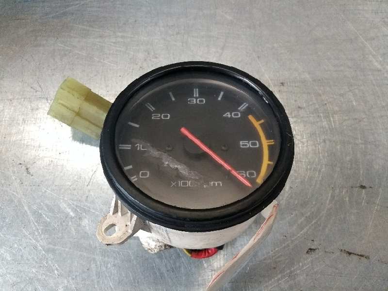 Recambio de cuadro cuentarevoluciones para isuzu trooper referencia OEM IAM 8943675910  