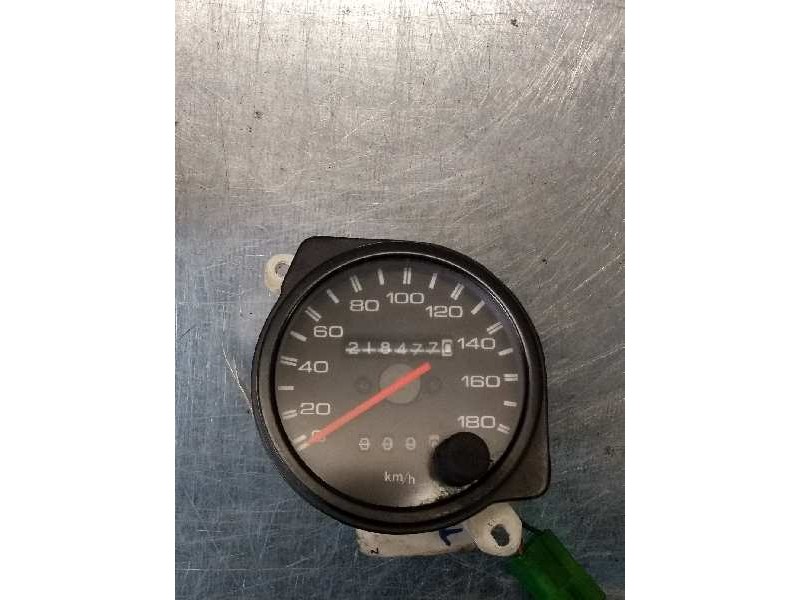 Recambio de cuadro cuentakm para isuzu trooper referencia OEM IAM 8943114011  