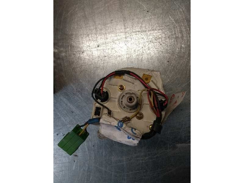 Recambio de cuadro cuentakm para isuzu trooper referencia OEM IAM 8943114011  