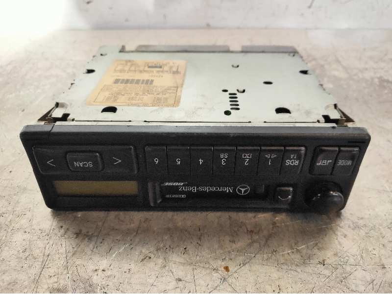 Recambio de sistema audio / radio cd para mercedes clase m (w163) 320 (163.154) referencia OEM IAM A0038207286  