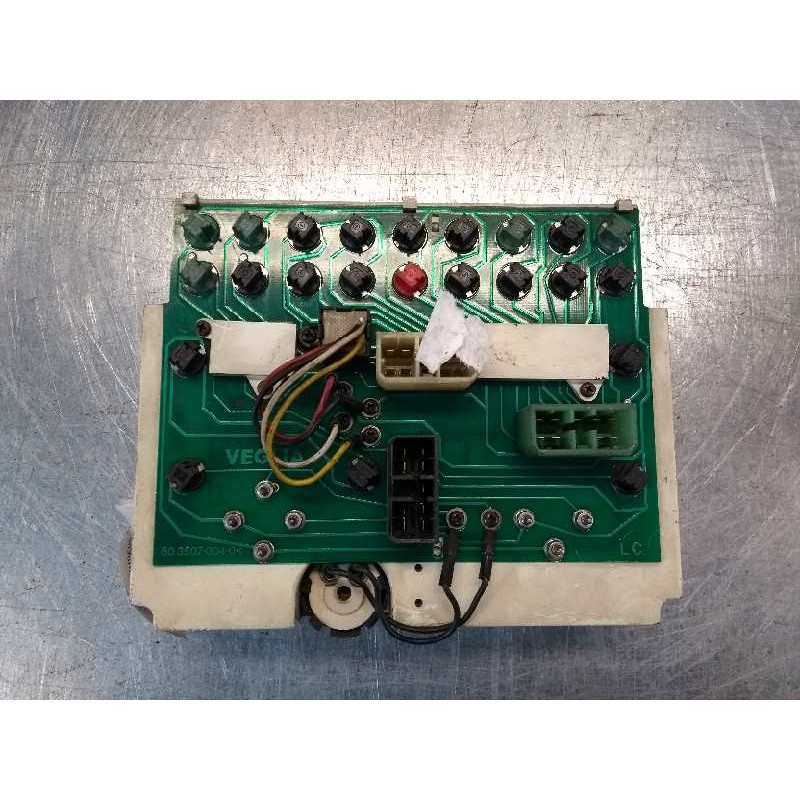 Recambio de cuadro instrumentos para iveco daily caja abierta / volquete 30-8 caja abierta referencia OEM IAM 6035079901 4834952