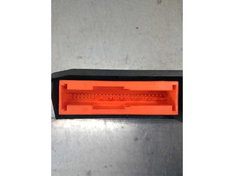 Recambio de centralita airbag para dacia sandero básico referencia OEM IAM 28404802003 8201002829 