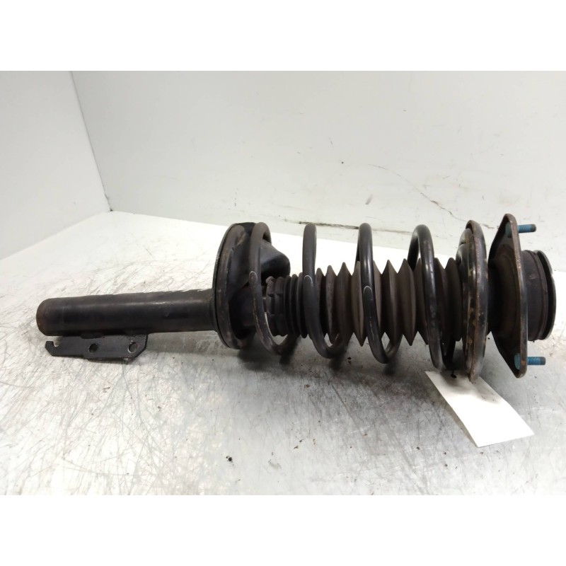 Recambio de amortiguador delantero izquierdo para ford escort berl./turnier atlanta ghia nomade referencia OEM IAM   