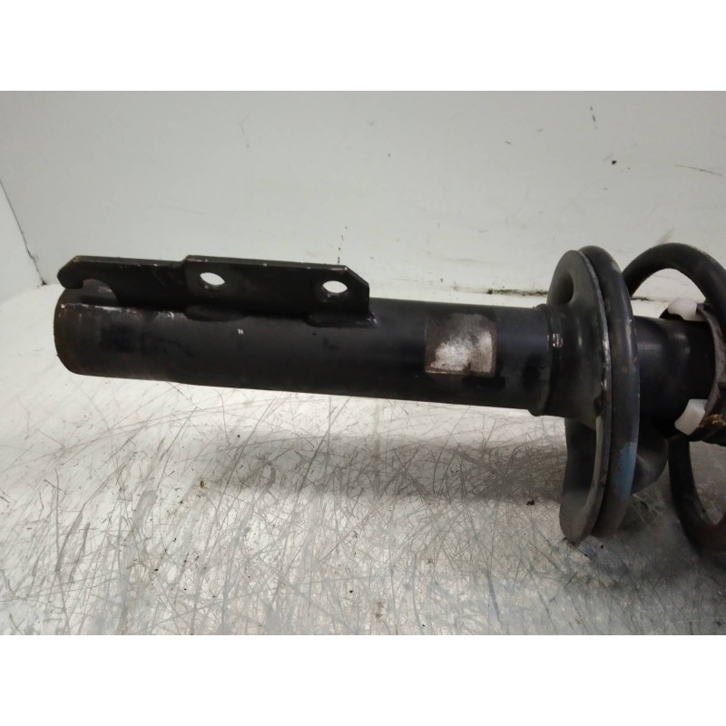 Recambio de amortiguador delantero izquierdo para ford escort berl./turnier atlanta ghia nomade referencia OEM IAM   