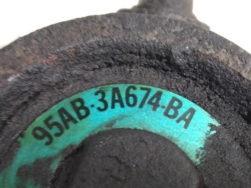 Recambio de bomba direccion para ford escort berl./turnier atlanta ghia nomade referencia OEM IAM 95AB3A674BA  