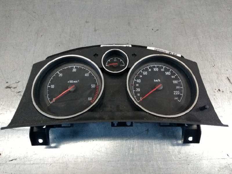 Recambio de cuadro instrumentos para opel zafira b enjoy referencia OEM IAM 13216684 SW4405 PF