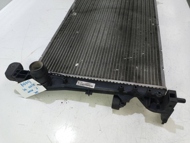 Recambio de radiador agua para fiat punto (evo) (199) emotion referencia OEM IAM 897960000 518638200 