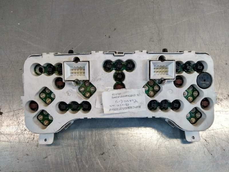 Recambio de cuadro instrumentos para jeep cherokee (j) 2.5 td referencia OEM IAM P56009730AC CR0012012K0C0 TXKQ1085860289