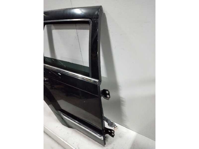 Recambio de puerta trasera derecha para jeep gr. cherokee (wh) 3.0 crd limited referencia OEM IAM   