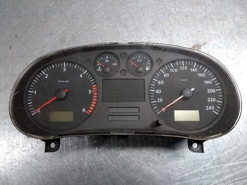 Recambio de cuadro instrumentos para seat leon (1m1) signo referencia OEM IAM 110080074015 W01M0920801B  Recambio de cuadro instrumentos para seat leon (1m1) signo referencia OEM IAM 110080074015 W01M0920801B