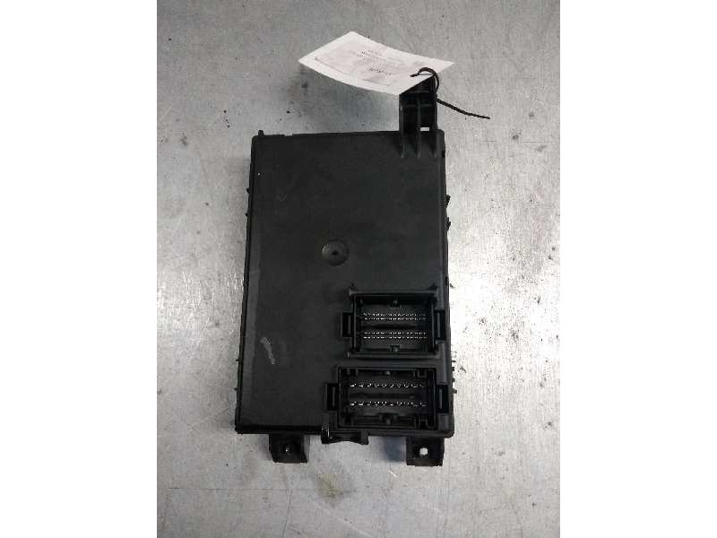 Recambio de caja reles / fusibles para fiat grande punto (199) 1.3 16v multijet dynamic (55kw) (01.2007) referencia OEM IAM 2809