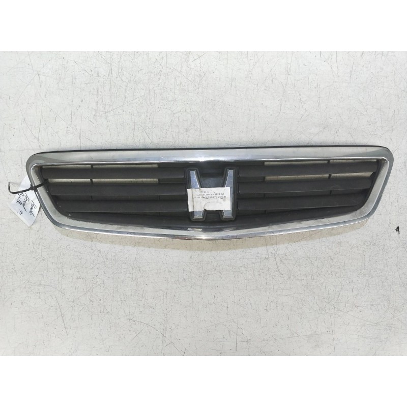 Recambio de rejilla delantera para honda accord berlina (cg7-9/ch1-7) 1.8i ls (cg8) referencia OEM IAM   