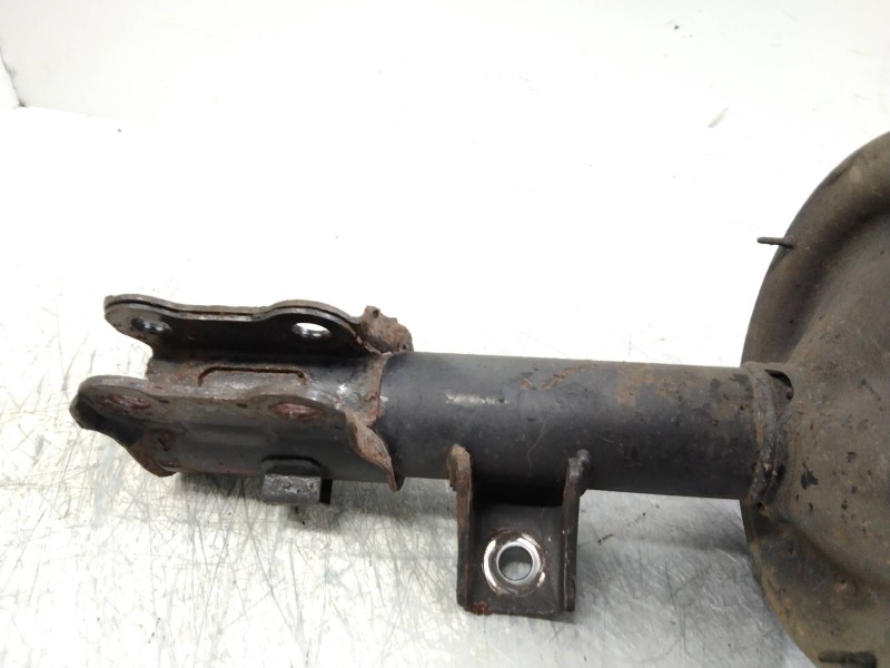 Recambio de amortiguador delantero izquierdo para kia carens (un) 2.0 crdi referencia OEM IAM   