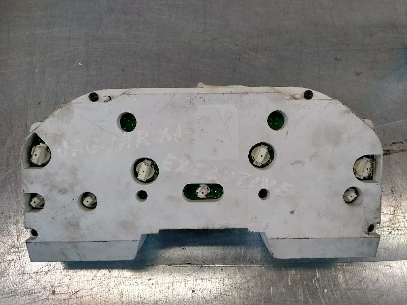 Recambio de cuadro instrumentos para jaguar xj 3.2 executive referencia OEM IAM LNC4300 BG  Recambio de cuadro instrumentos para jaguar xj 3.2 executive referencia OEM IAM LNC4300 BG