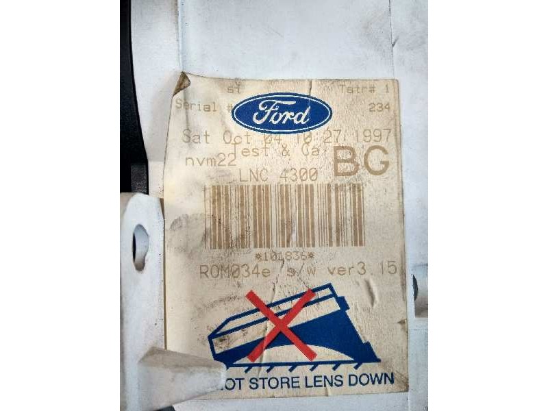 Recambio de cuadro instrumentos para jaguar xj 3.2 executive referencia OEM IAM LNC4300 BG  Recambio de cuadro instrumentos para jaguar xj 3.2 executive referencia OEM IAM LNC4300 BG