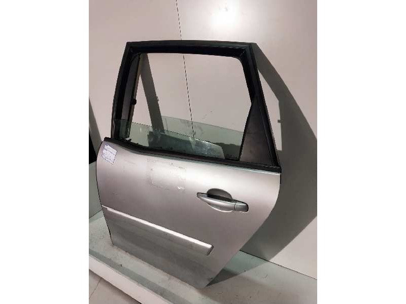 Recambio de puerta trasera izquierda para citroen c4 picasso referencia OEM IAM   