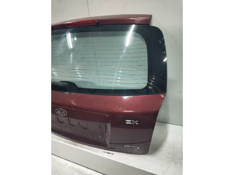Recambio de porton trasero para kia cerato 2.0 turbodiesel cat referencia OEM IAM   