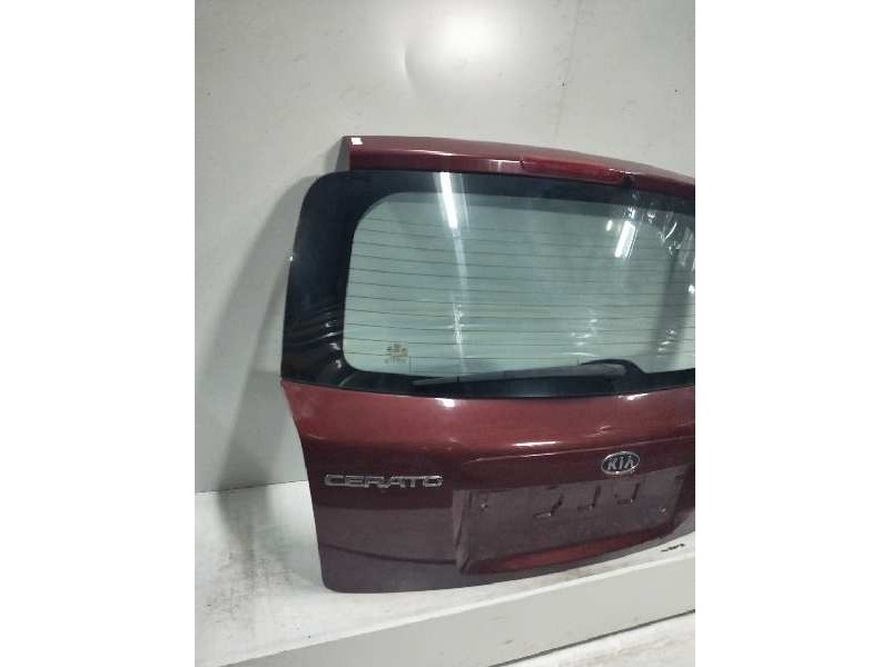 Recambio de porton trasero para kia cerato 2.0 turbodiesel cat referencia OEM IAM   