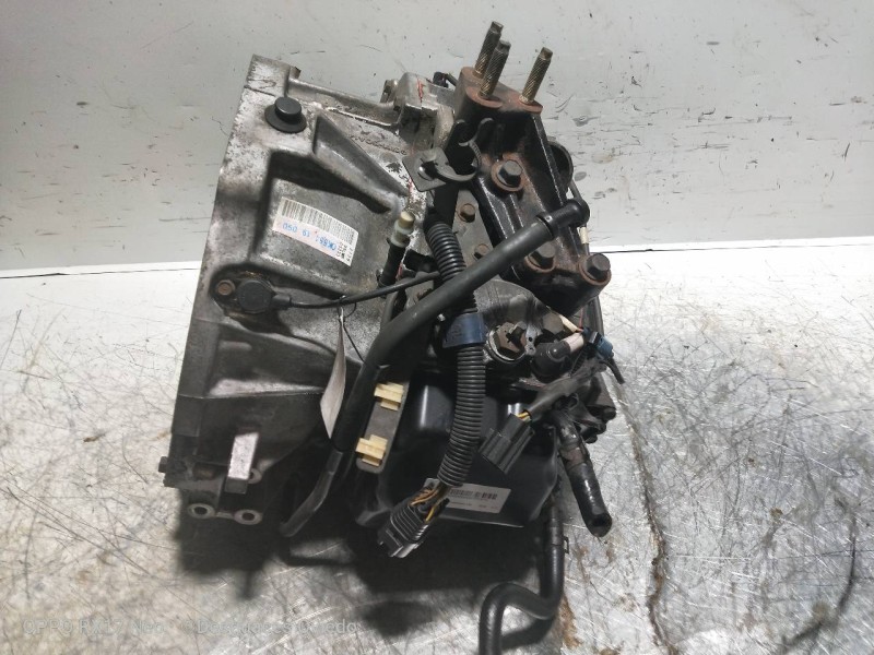 Recambio de caja cambios para kia carnival 2.9 turbodiesel cat referencia OEM IAM 0K55419090 5042LE 99LW505233