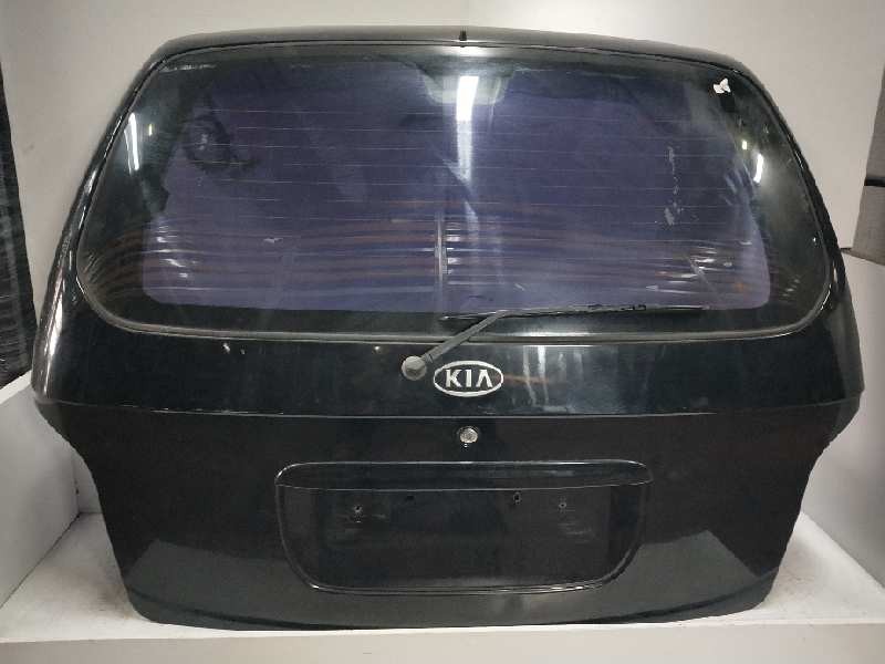 Recambio de porton trasero para kia carnival 2.9 turbodiesel cat referencia OEM IAM   