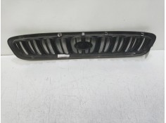 Recambio de rejilla delantera para kia carnival 2.9 turbodiesel cat referencia OEM IAM    2