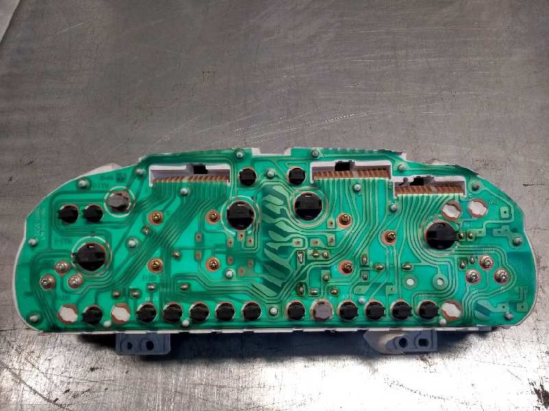 Recambio de cuadro instrumentos para kia carnival 2.5 referencia OEM IAM 0K57C55430 20032560 305004C0006