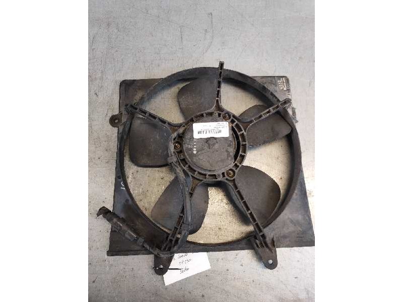 Recambio de electroventilador para kia carnival 2.5 referencia OEM IAM 033811500 K552 