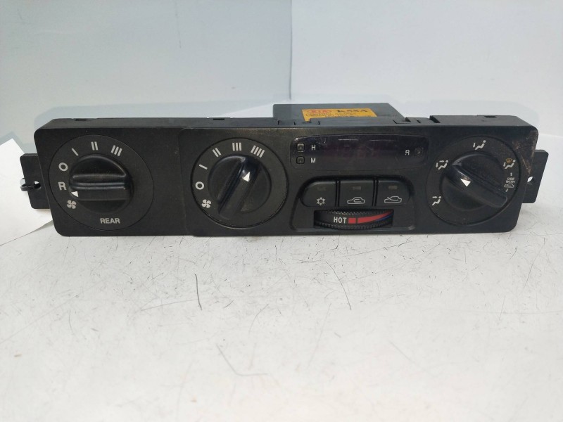 Recambio de mando calefaccion / aire acondicionado para kia carnival 2.5 referencia OEM IAM OK55A61190A  