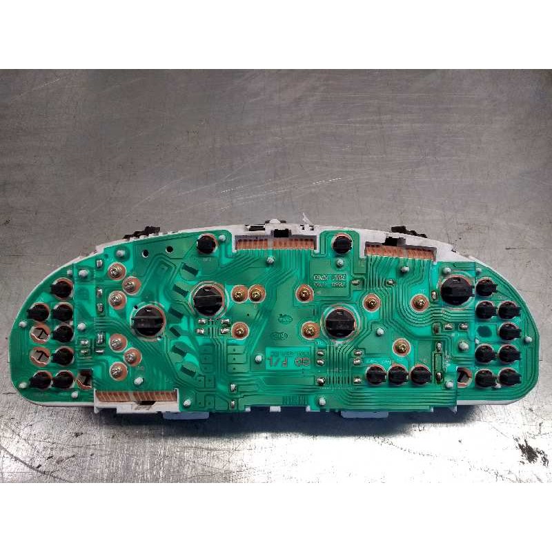 Recambio de cuadro instrumentos para kia carnival ii 2.9 crdi lx referencia OEM IAM 0K52A55430 L2A 200364300K 