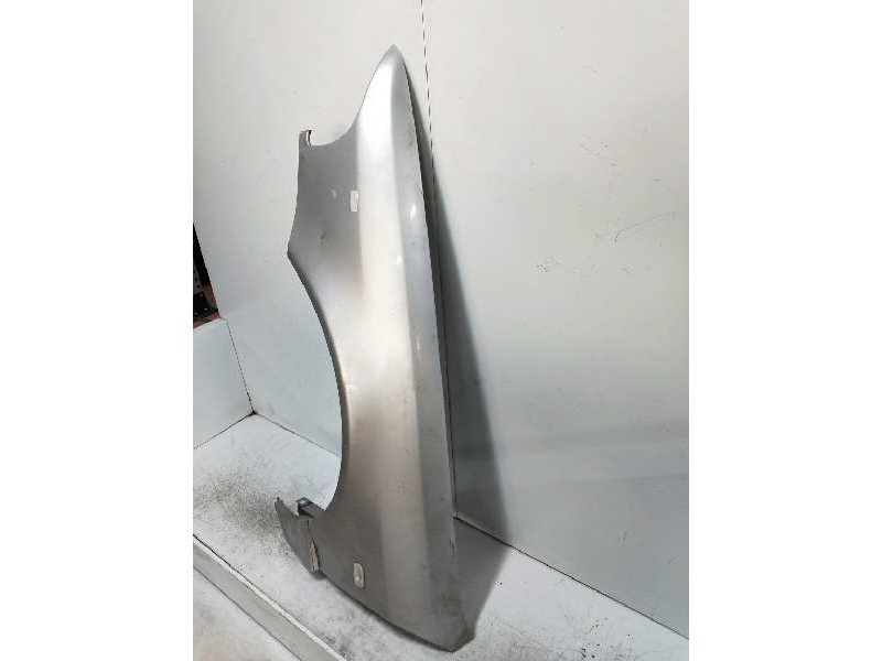 Recambio de aleta delantera izquierda para audi a8 (d2) 4.2 v8 40v referencia OEM IAM   