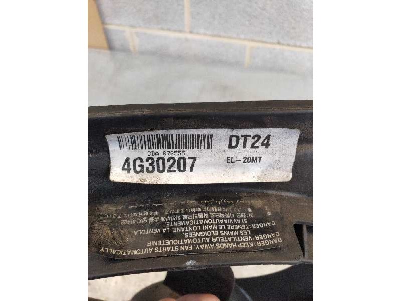 Recambio de electroventilador para kia cerato 2.0 turbodiesel cat referencia OEM IAM 4G30207 DT24EL2MT 