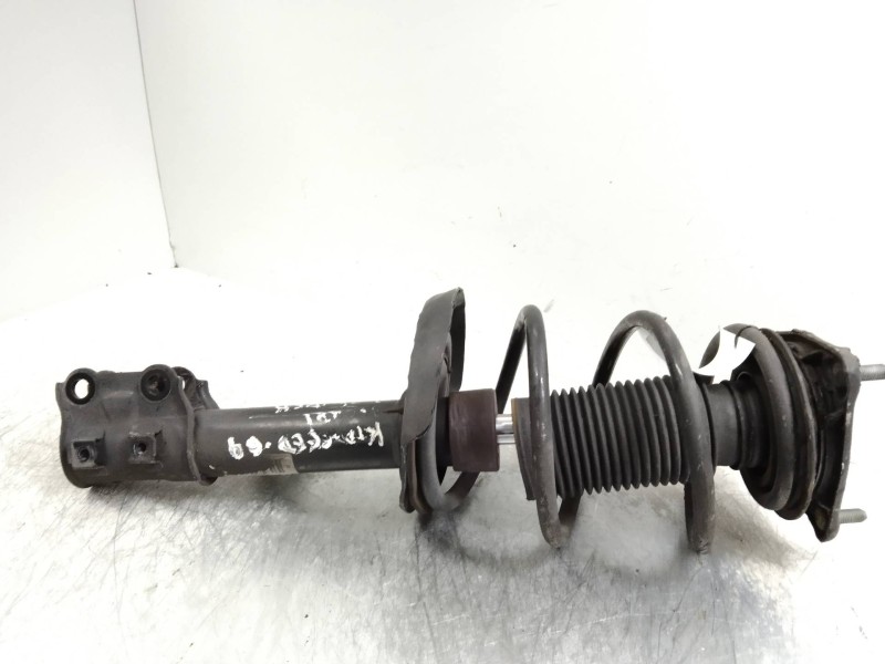 Recambio de amortiguador delantero derecho para kia cee´d sporty wagon emotion referencia OEM IAM   