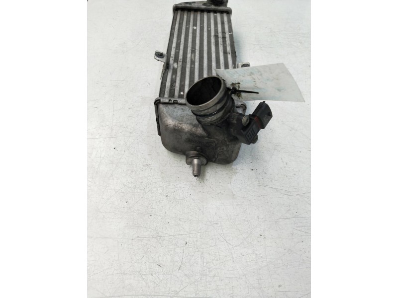 Recambio de intercooler para kia cee´d sporty wagon emotion referencia OEM IAM 282712A610 6714315 