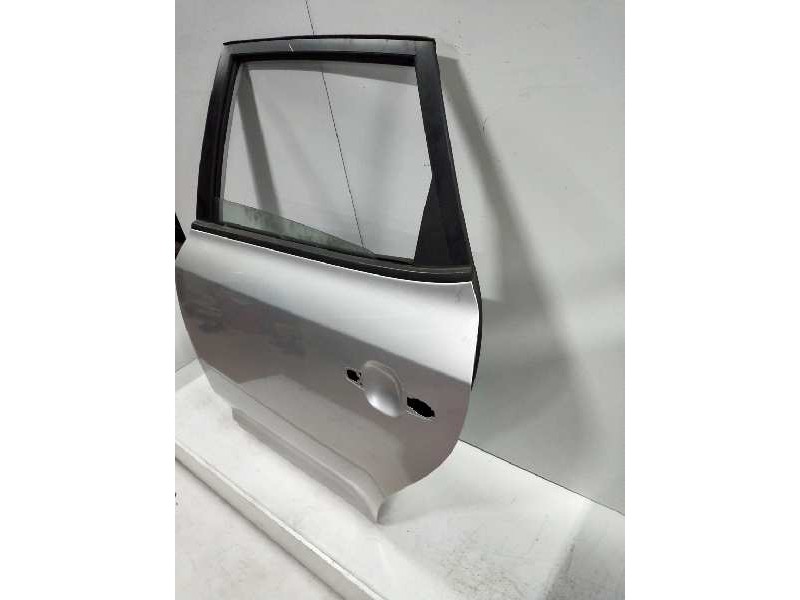 Recambio de puerta trasera izquierda para kia cee´d emotion referencia OEM IAM   