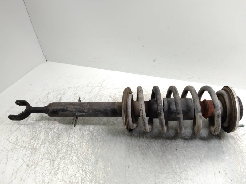 Recambio de amortiguador delantero izquierdo para audi a8 (d2) 2.5 tdi referencia OEM IAM 4D0413031CK  