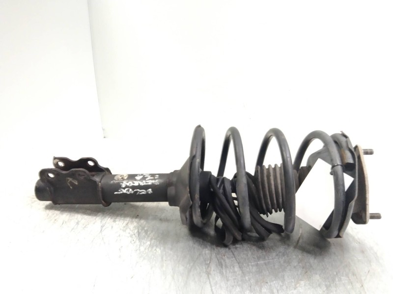 Recambio de amortiguador delantero derecho para nissan serena (c23m) 2.3 invitation d referencia OEM IAM   