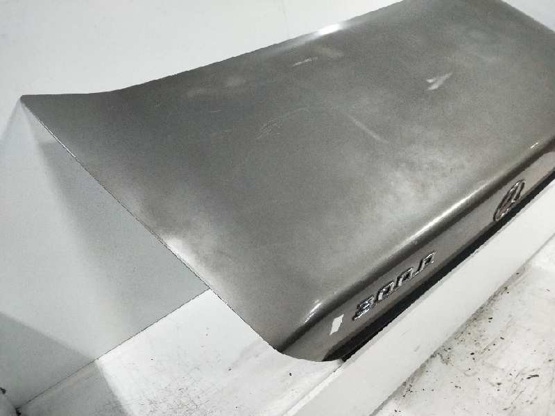 Recambio de tapa maletero para mercedes clase e (w124) berlina d 300 (124.130) referencia OEM IAM   