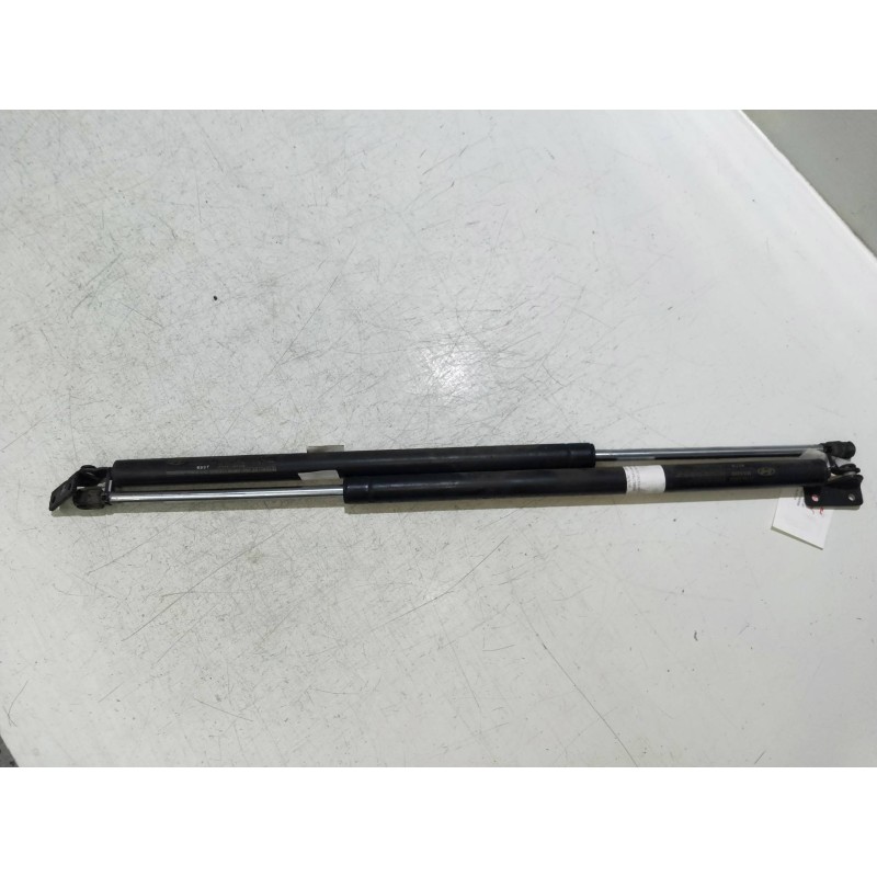 Recambio de amortiguadores maletero / porton para hyundai h 1 h 1 furg.caja cerr.c. puerta referencia OEM IAM 817804A040  