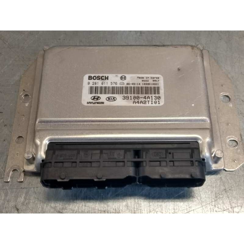 Recambio de centralita motor uce para hyundai h 1 h 1 furg.caja cerr.c. puerta referencia OEM IAM 0281011576 391004A130 A4A2TI01