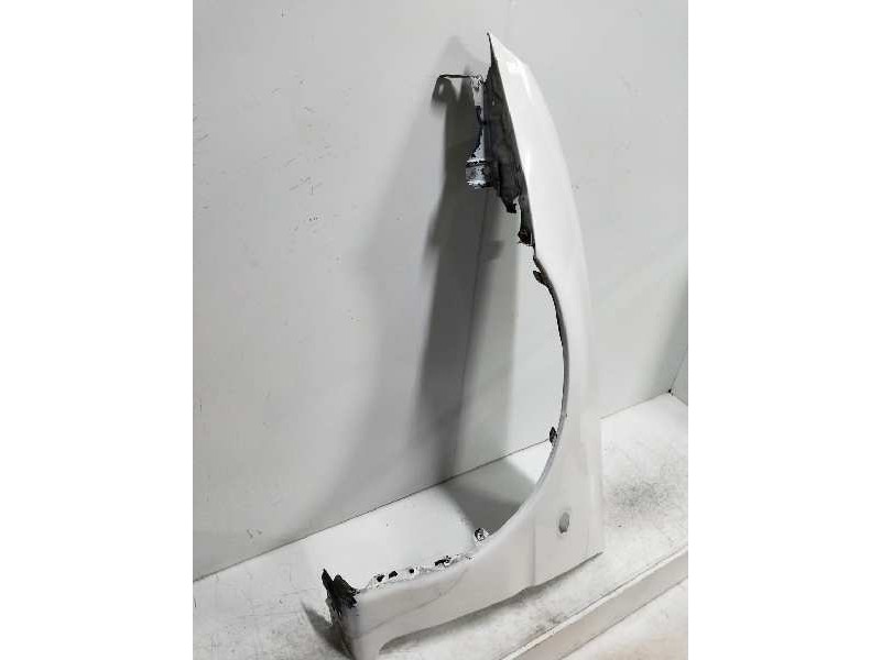 Recambio de aleta delantera izquierda para mazda mx-3 (ec) 1.9 v6 24v referencia OEM IAM   