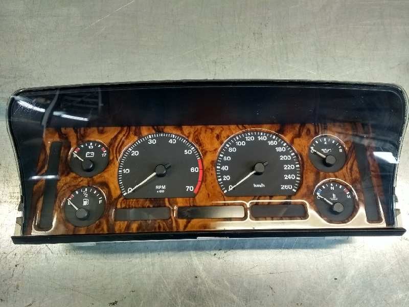 Recambio de cuadro instrumentos para jaguar xj6/12 3.2 cat referencia OEM IAM 53070032B 128933 4493 11DU