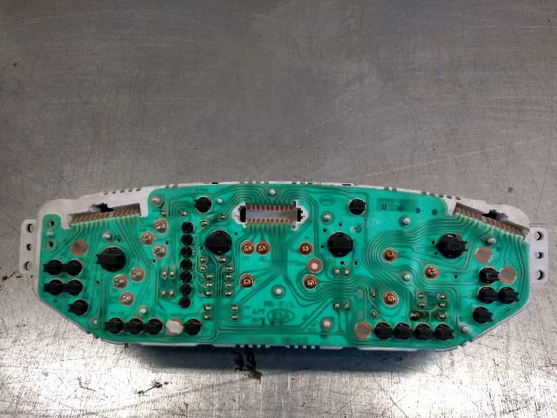 Recambio de cuadro instrumentos para kia carens 2.0 crdi ex monovolumen referencia OEM IAM 0K2KE55430 JKE 200399500K