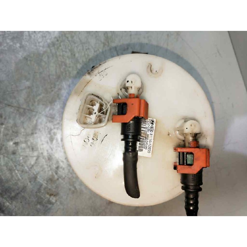 Recambio de bomba combustible para kia carens (un) 2.0 crdi referencia OEM IAM 311101D200 2000A81460 AFORADOR