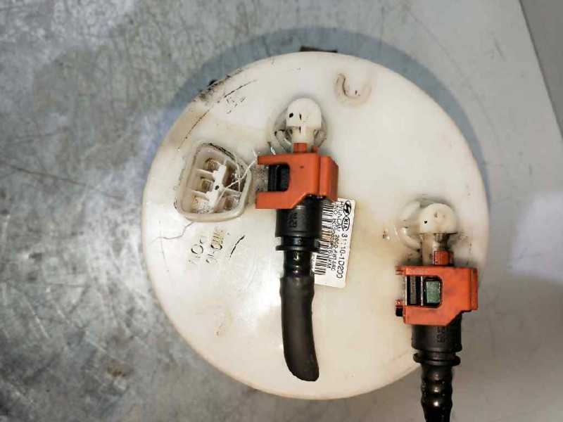 Recambio de bomba combustible para kia carens (un) 2.0 crdi referencia OEM IAM 311101D200 2000A81460 AFORADOR