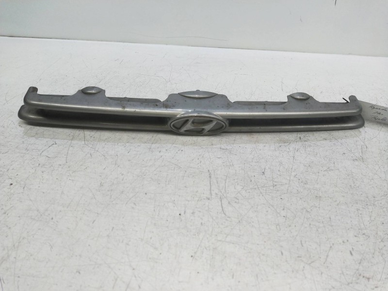 Recambio de rejilla delantera para hyundai atos (mx) 1.0 cat referencia OEM IAM   