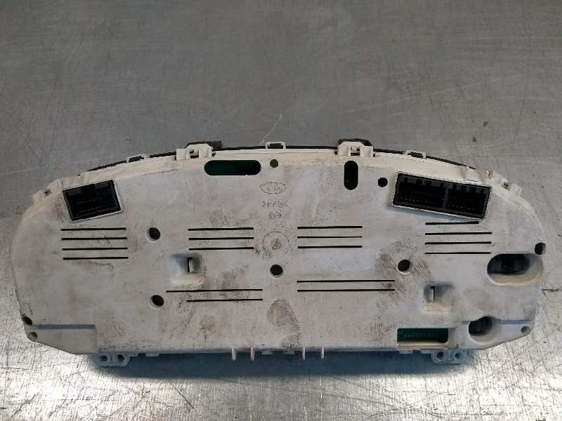 Recambio de cuadro instrumentos para kia carens (un) 2.0 crdi referencia OEM IAM   