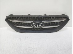 Recambio de rejilla delantera para kia carens (un) 2.0 crdi referencia OEM IAM   