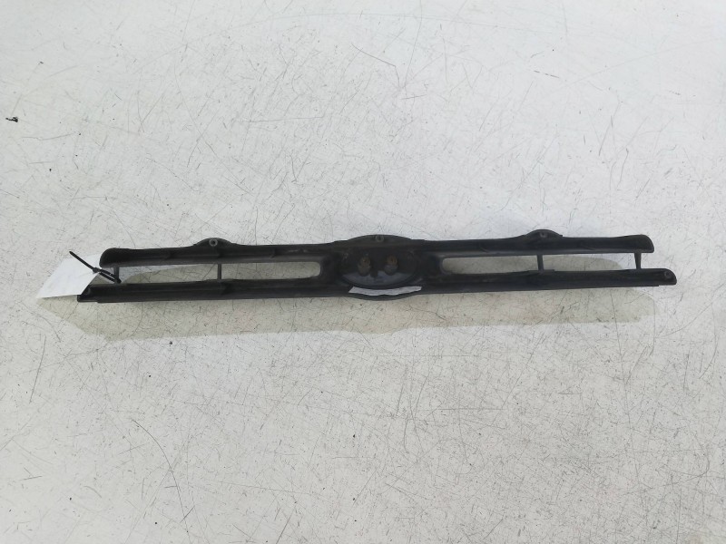 Recambio de rejilla delantera para hyundai atos (mx) 1.0 cat referencia OEM IAM   