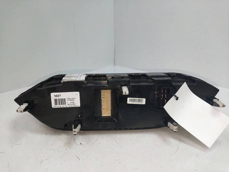 Recambio de mando calefaccion / aire acondicionado para kia rio 1.2 cat referencia OEM IAM 972501W070  